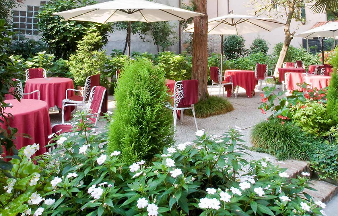 Amadeus-General-view-33