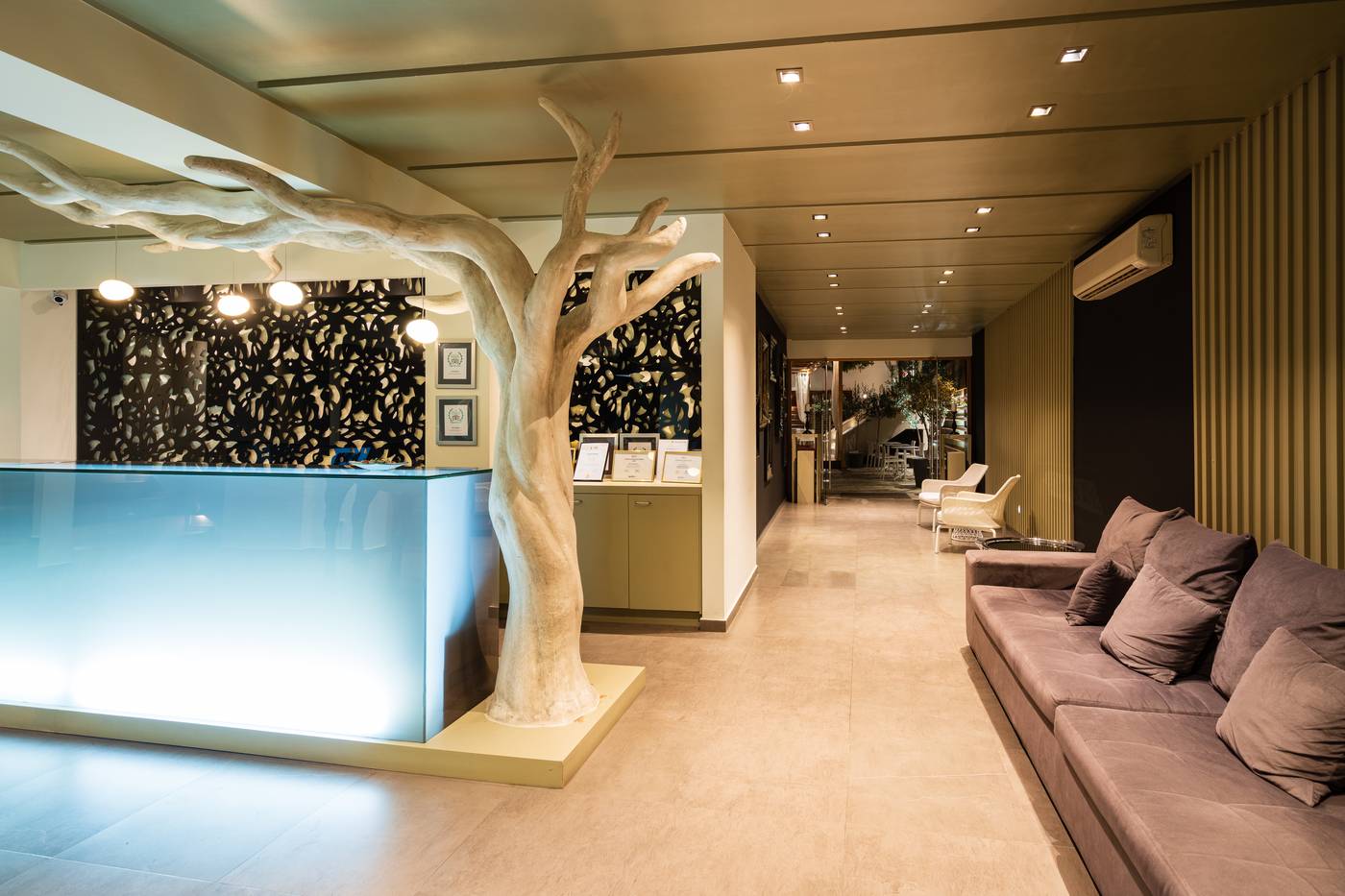 Bourtzi-boutique-hotel-Lobby-15