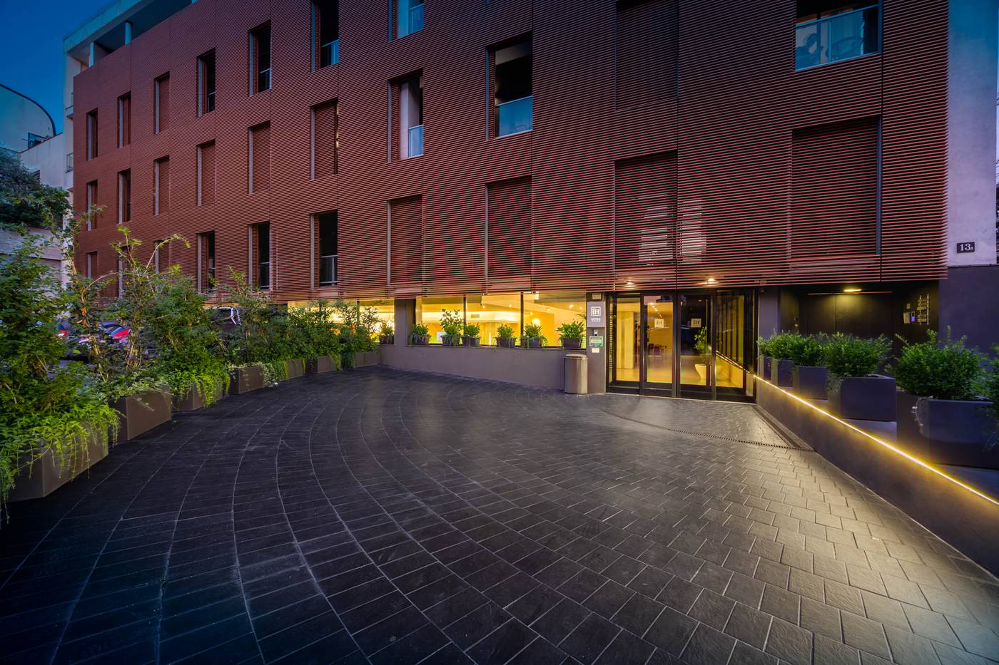 iH-Hotels-Milano-Watt-13-General-view-1