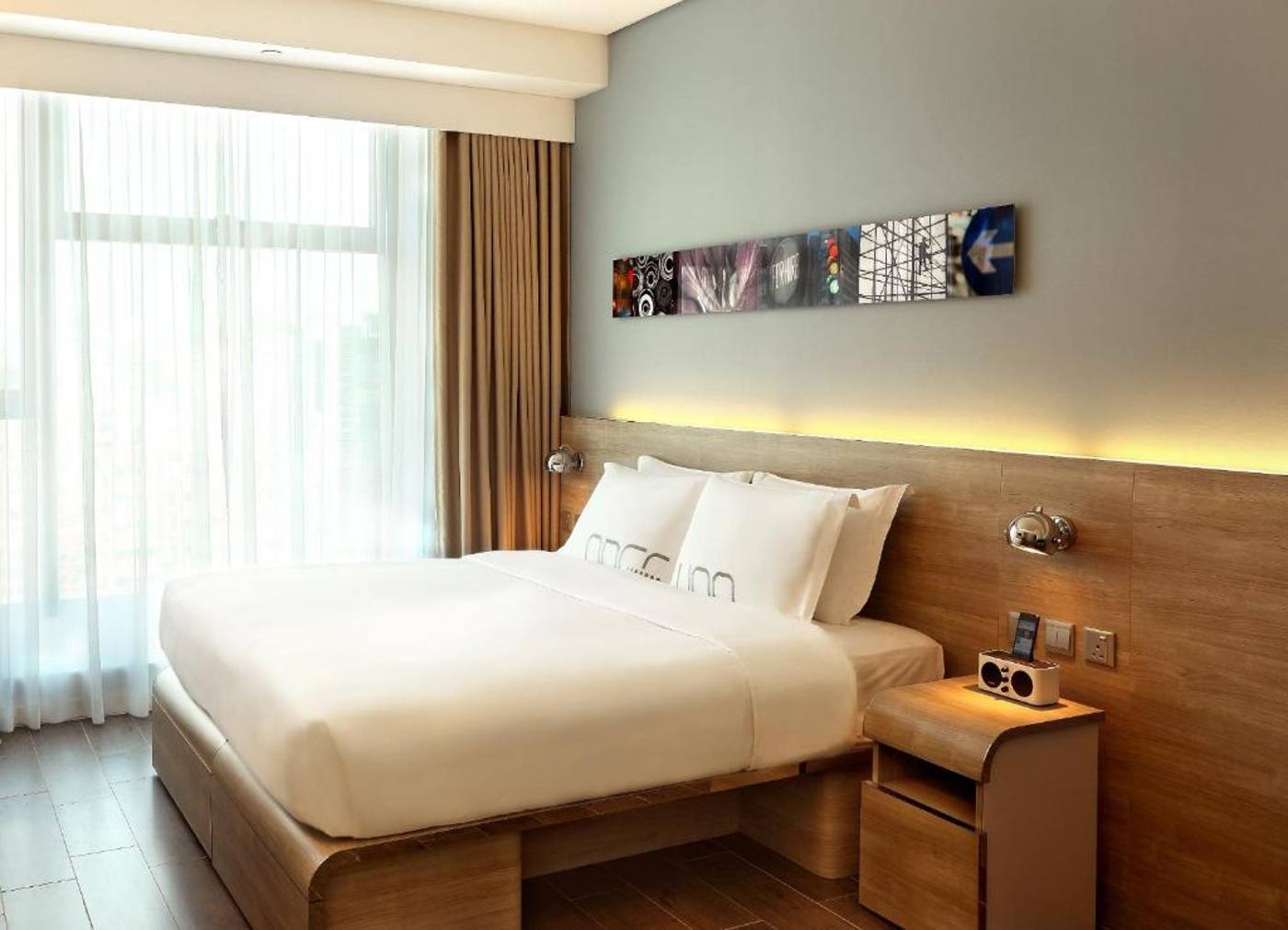 Lodgewood-by-L-hotel-Mongkok-Hong-Kong-Room-8