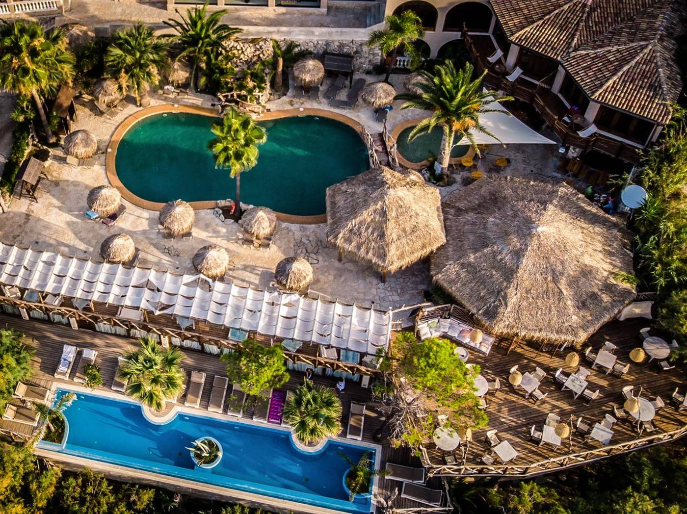 Gloria-Maris-Hotel-Suites-and-Villas---Adults-Only-General-view-3