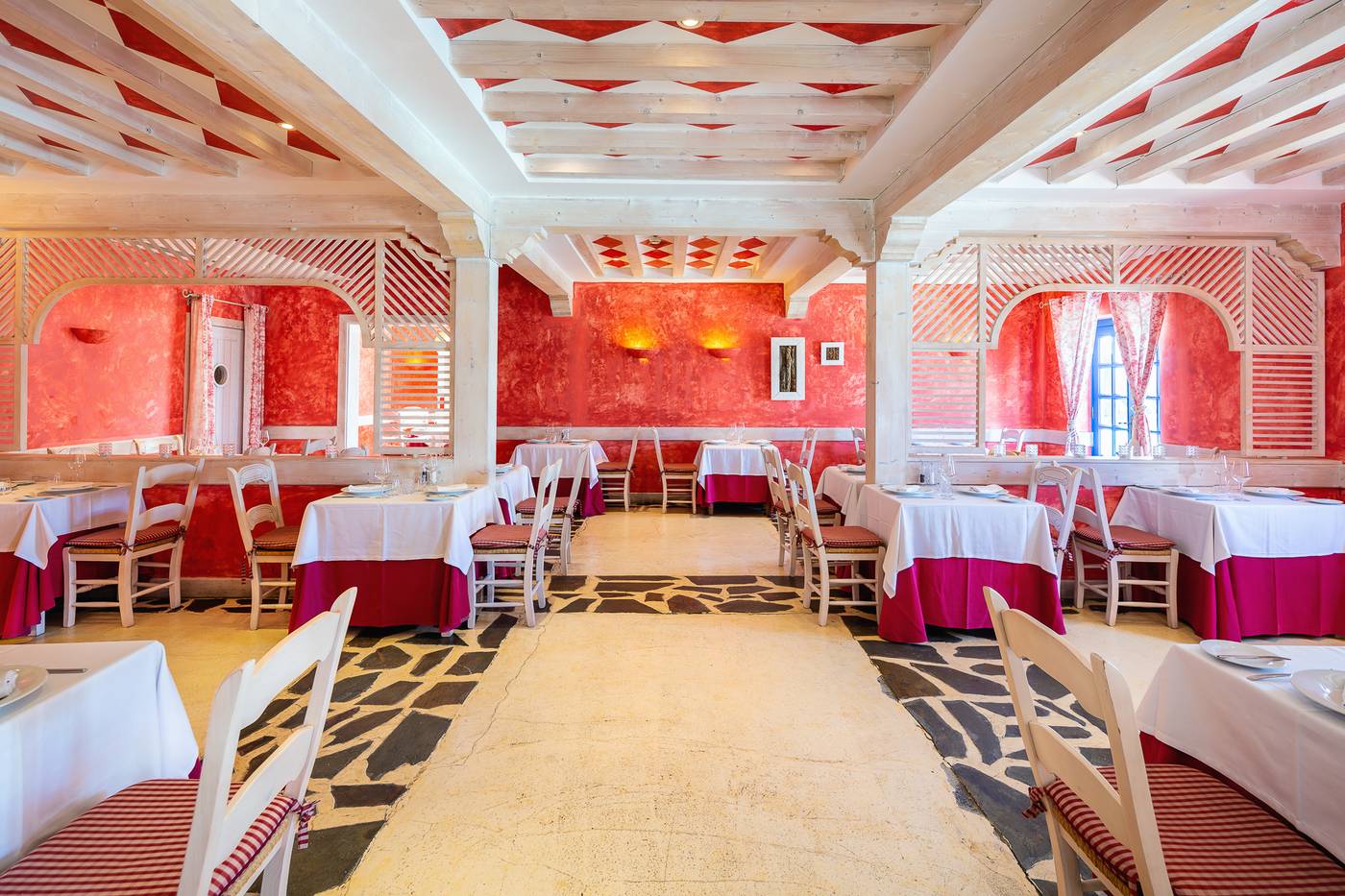 Hotel-LIVVO-Volc--n-Lanzarote-Restaurant-57