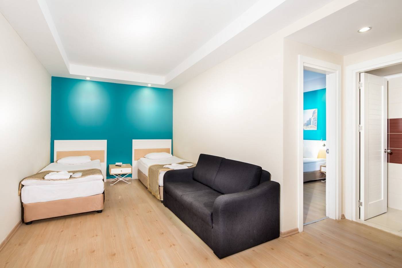 Green-Bay-Resort---Spa-Room-35