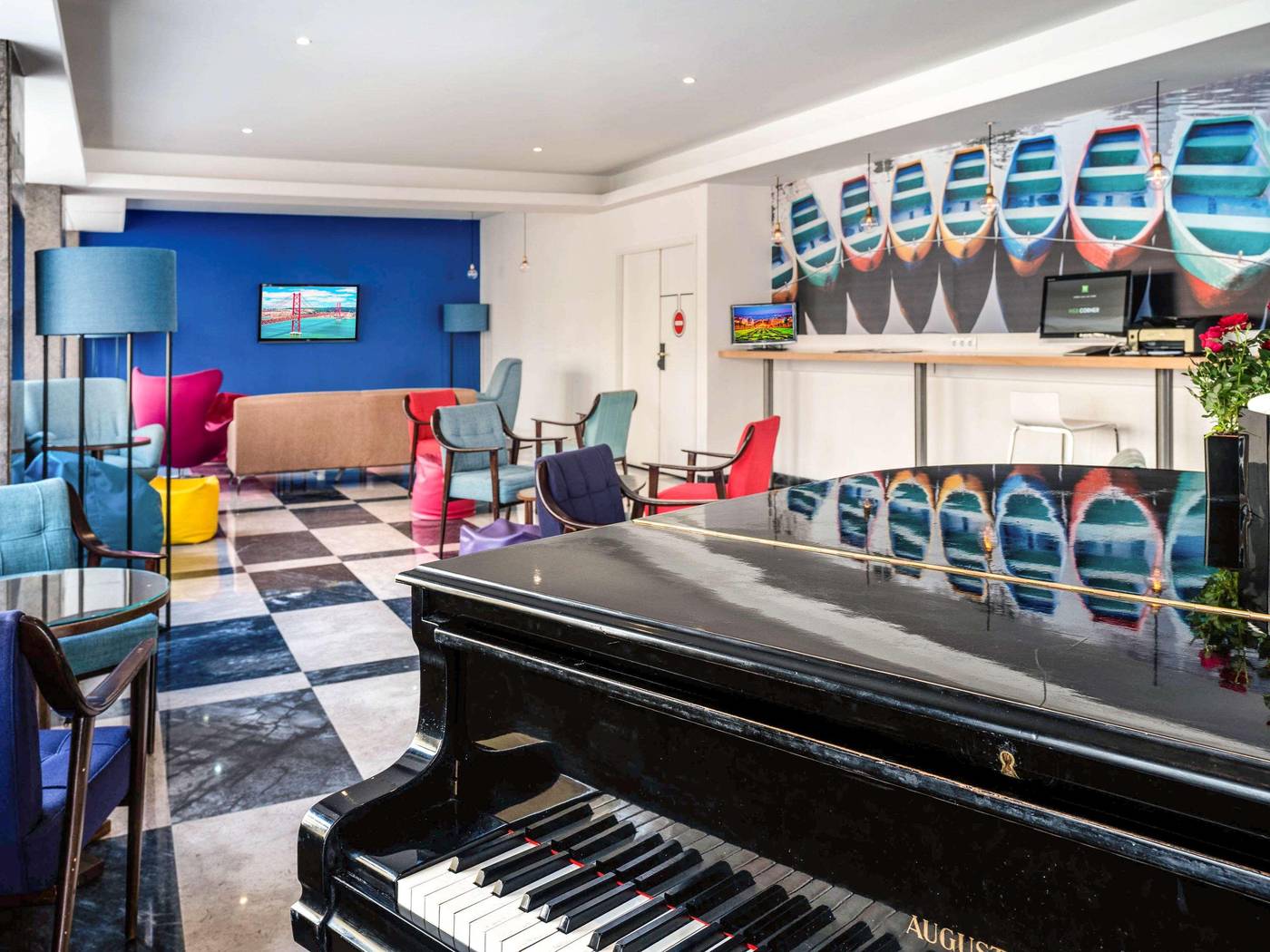 ibis-Styles-Lisboa-Centro-Liberdade-NE-Bar-18