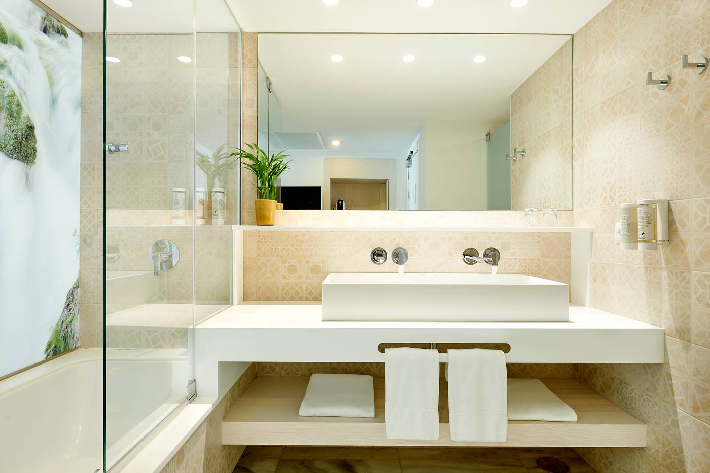 Iberostar-Marbella-Coral-Beach-Room-49