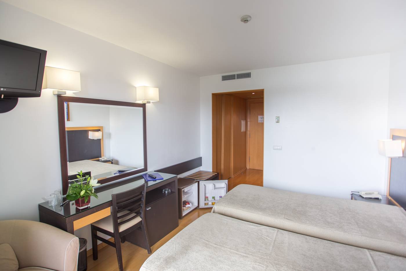 Aparthotel-Antillia-Room-15