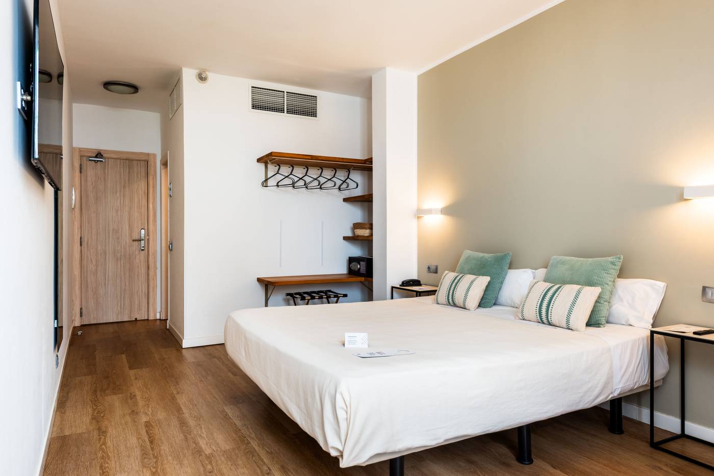 Menorca-Patricia-Room-15