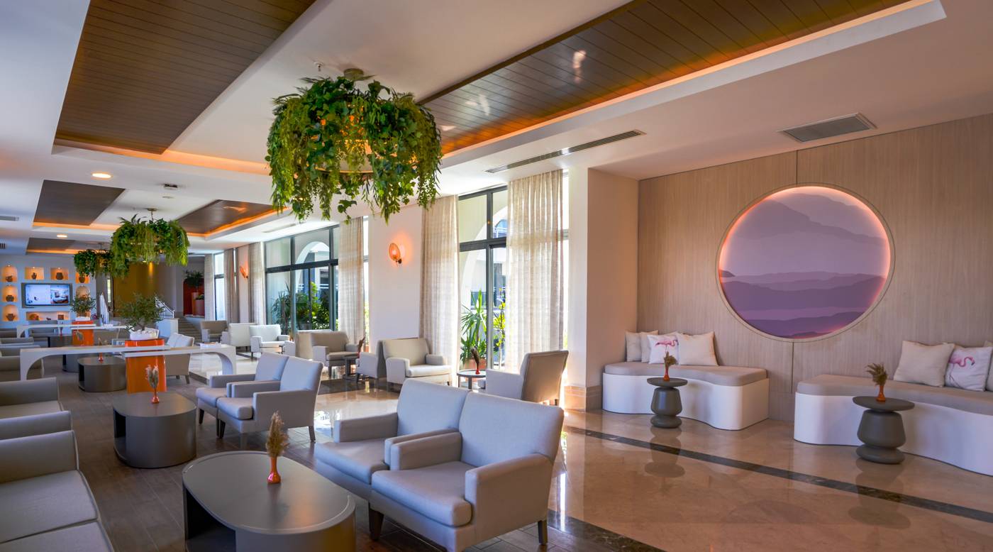 Diamond-Beach-Hotel---SPA-Lobby-55