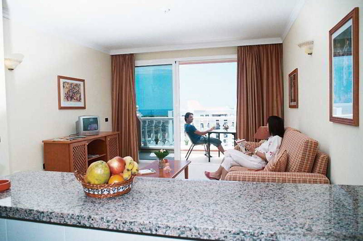 Callao-Mar-Room-10