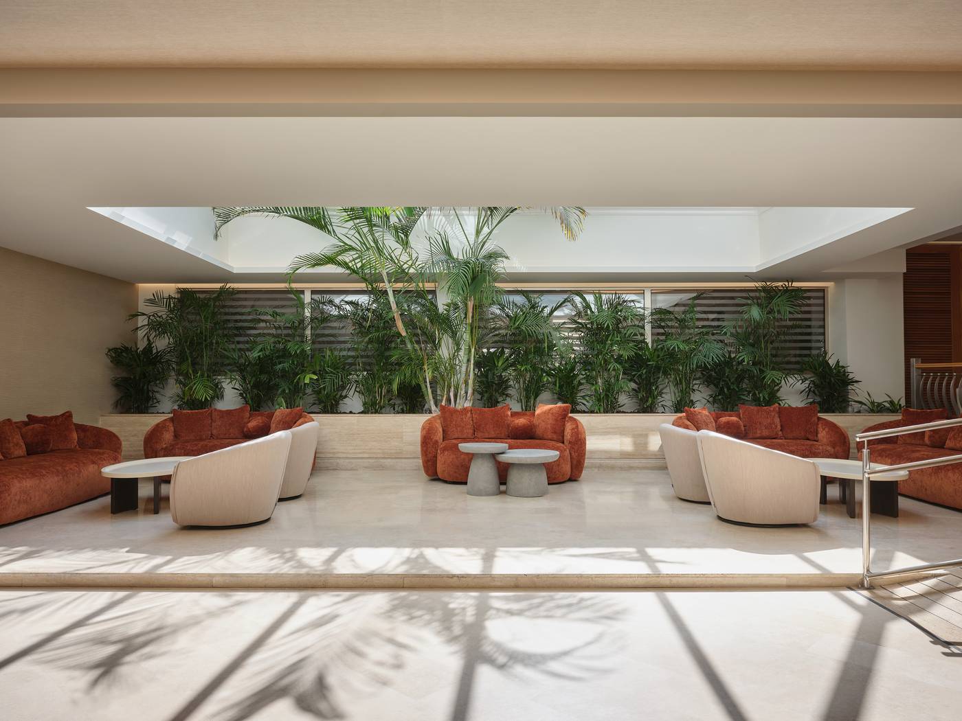 Atlantica-Oasis-Hotel-Lobby-46