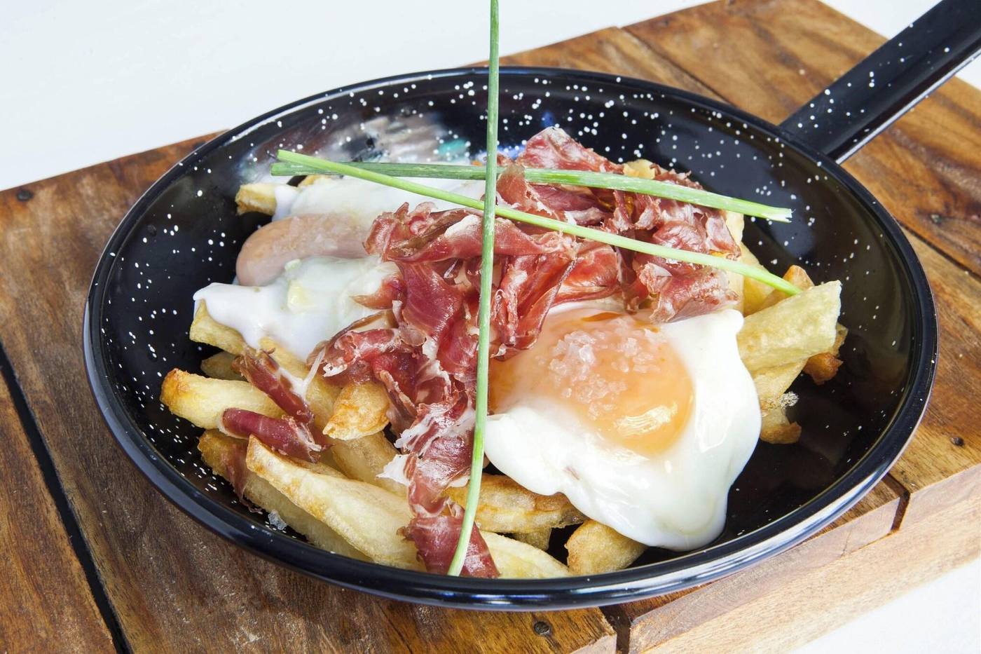 AC-Madrid-Avendia-de-America-Restaurant-43