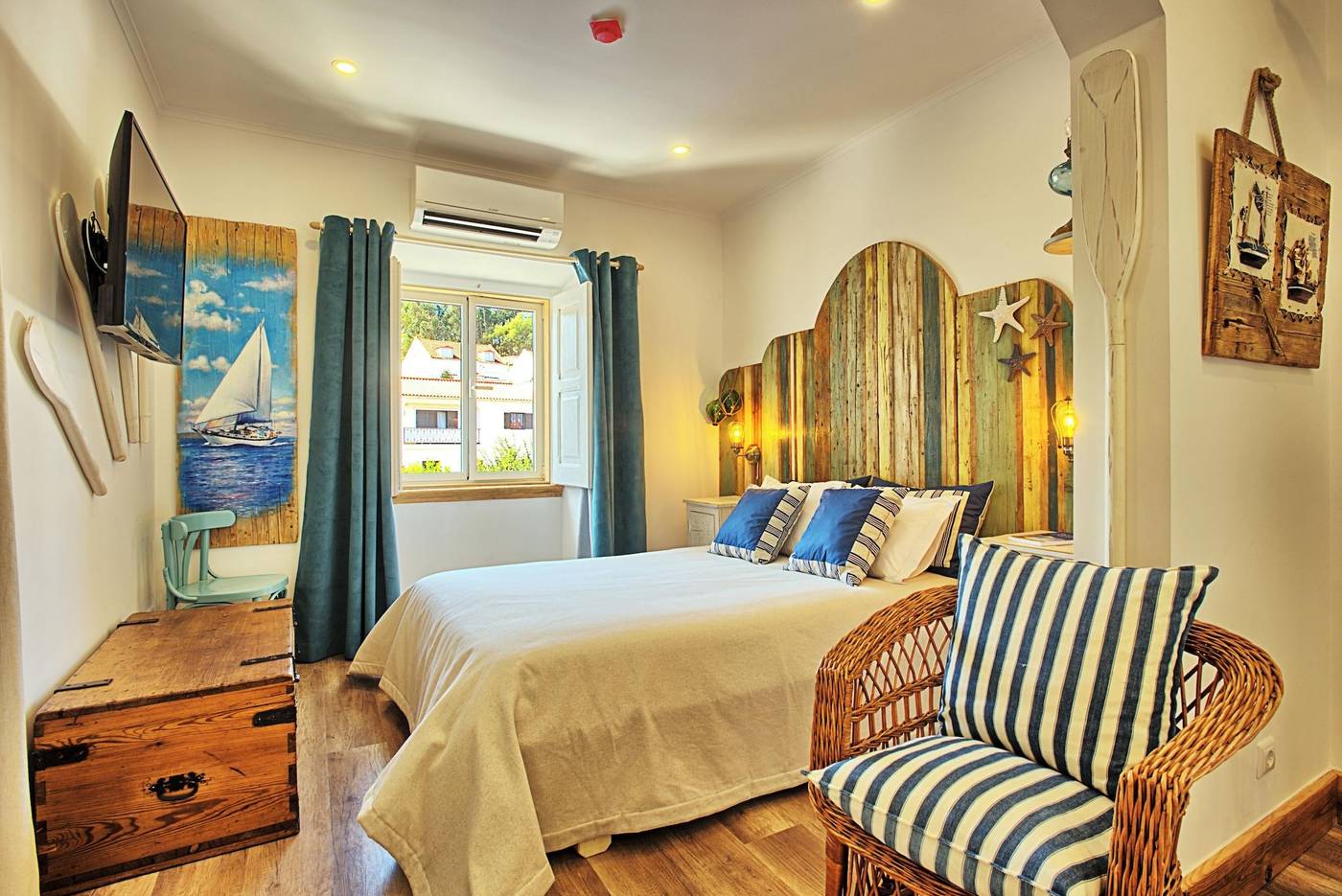 Ninho-Saloio-Room-21