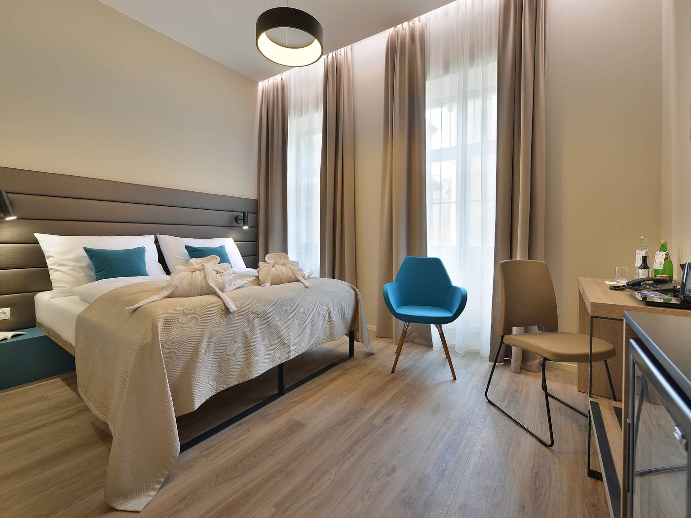 EA-Hotel-New-Town-Room-10