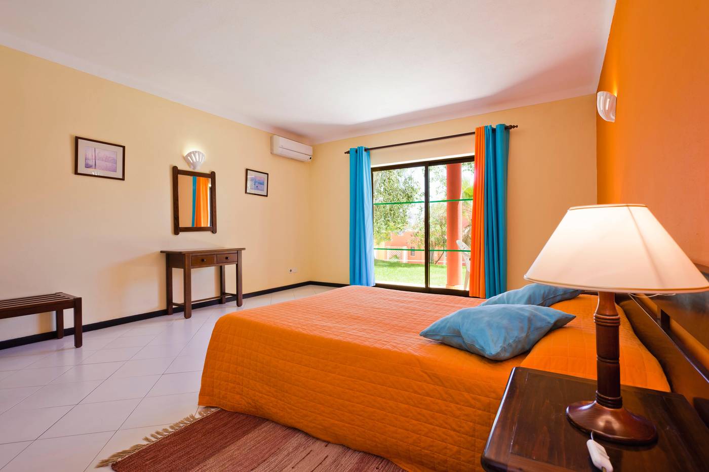 Colina-Village-Room-13