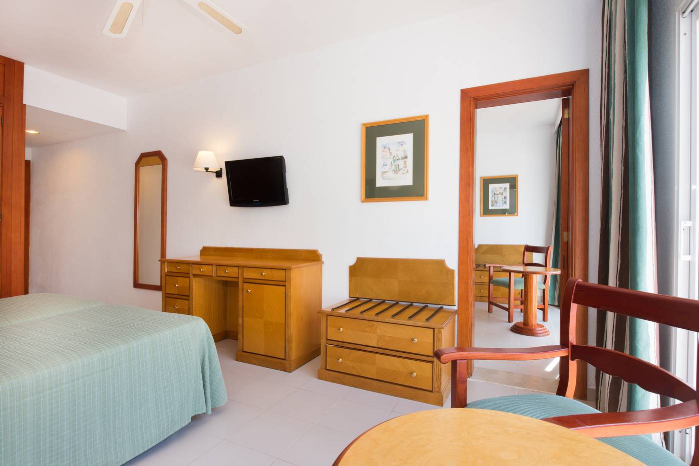 Hotel Cala Romántica