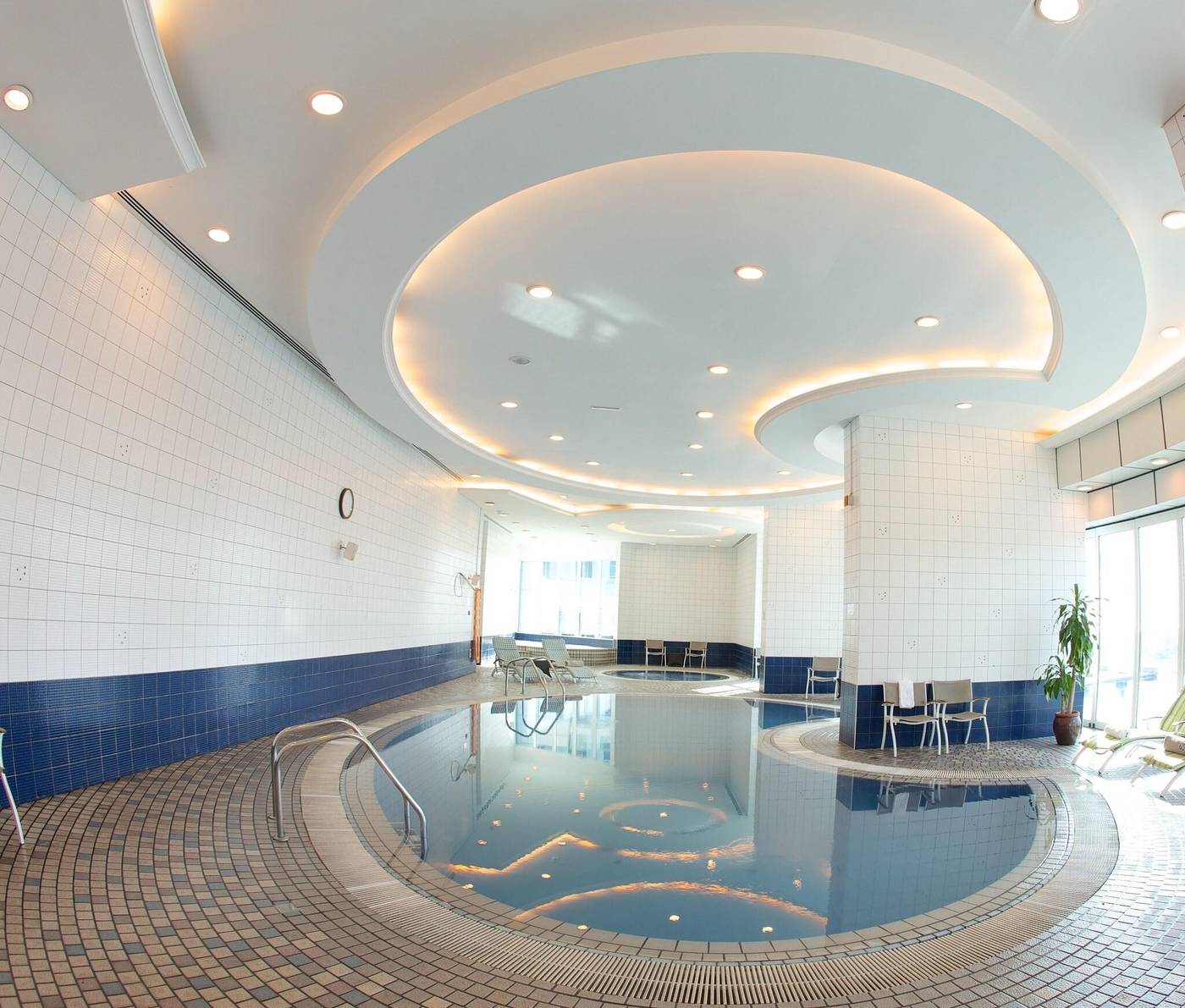 Tamani-Marina-Hotel-and-Hotel-Apartment-Sports-and-Entertainment-35