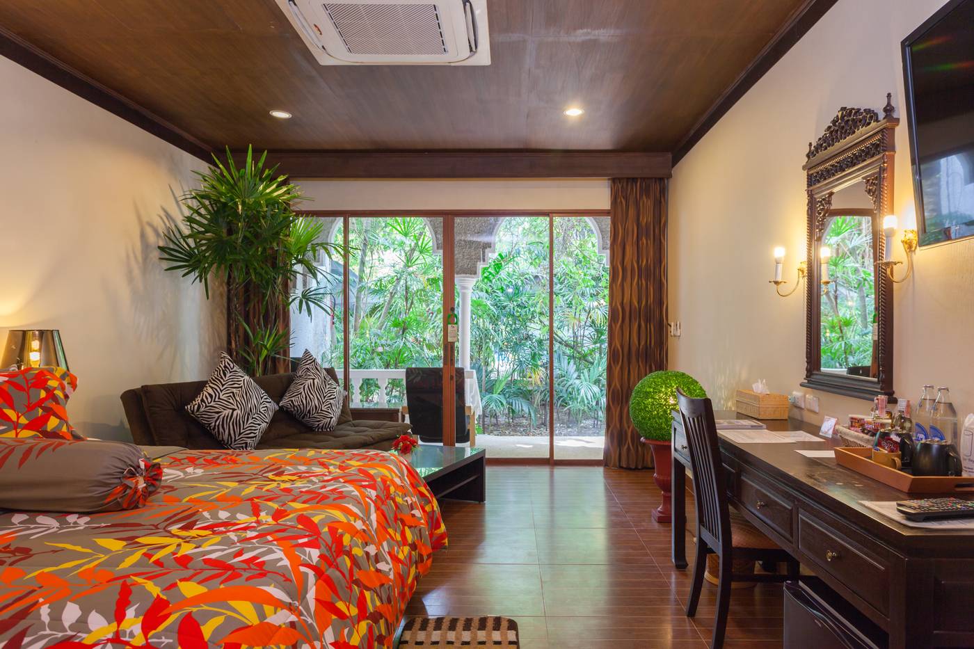 Tropica-Bungalow-Hotel-Room-26