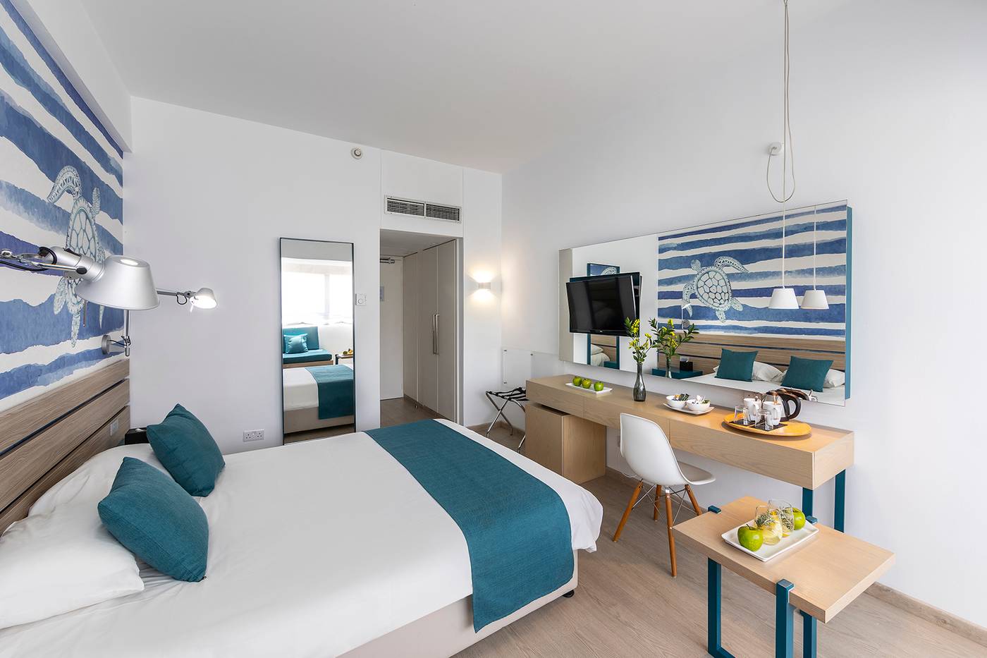 Crystal-Springs-Beach-Hotel-Room-27