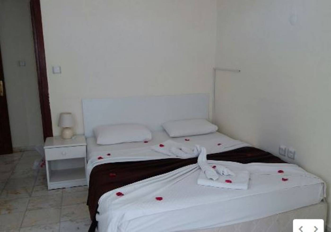 Side-Papaya-Apart-Hotel-Room-37