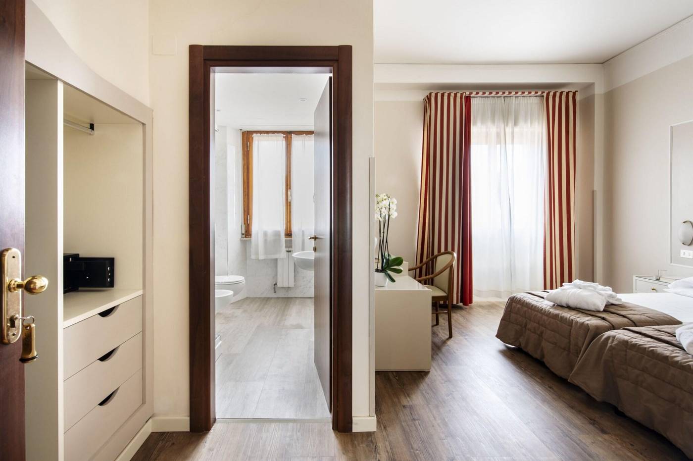 Hotel-Ariston---Spa-Room-15