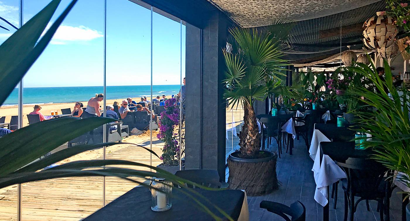Lloyds-Beach-Club-Restaurant-61