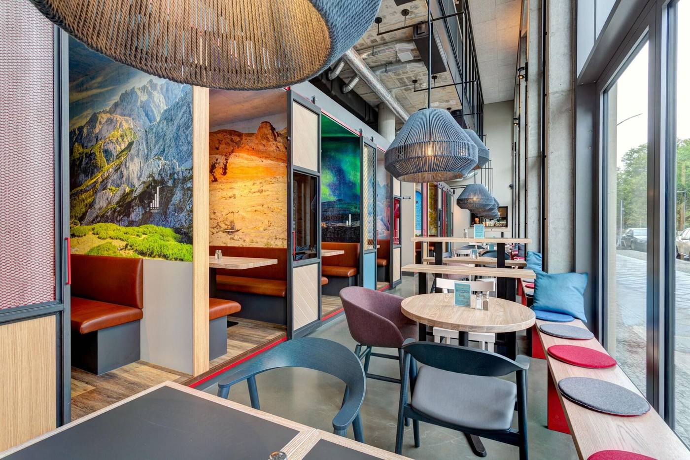 Schulz-Hotel-Berlin-Wall-At-The-East-Side-Gallery-Restaurant-14