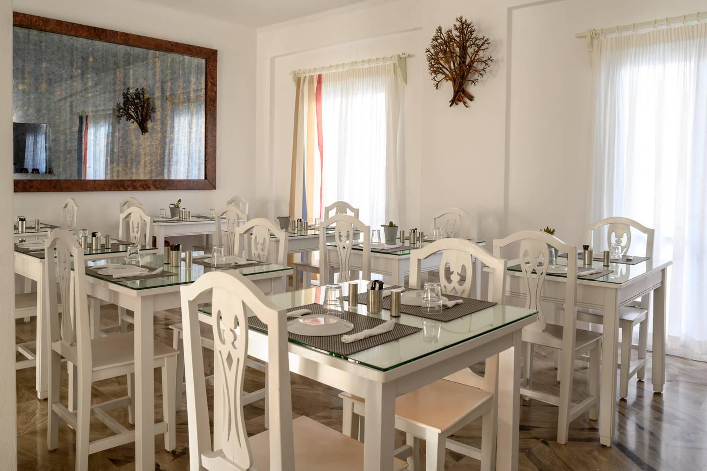 Selini-Hotel-Restaurant-29