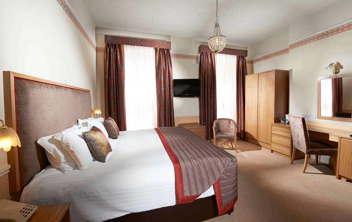 Best Western Moores Central Hotel-United Kingdom-St. Peter Port-Room-1