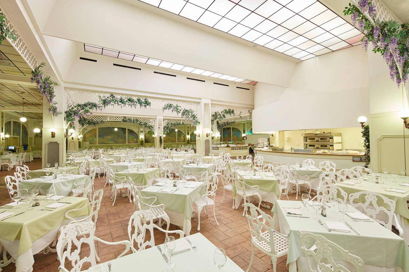 PortAventura-Hotel-Gold-River---Theme-Park-Restaurant-35