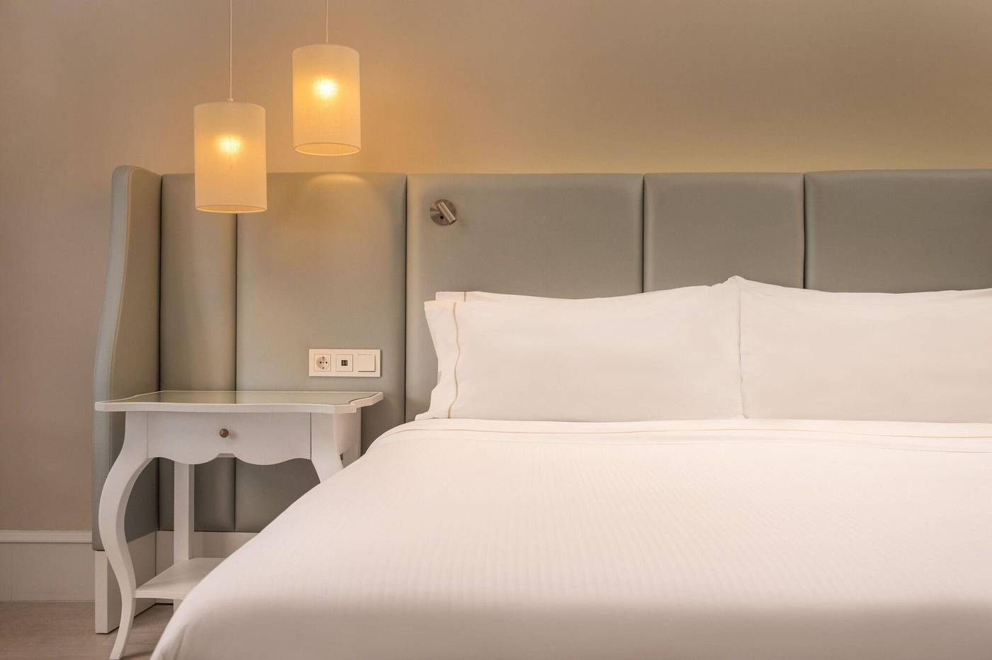 Westin-La-Quinta-Golf-Resort---Spa-Room-38