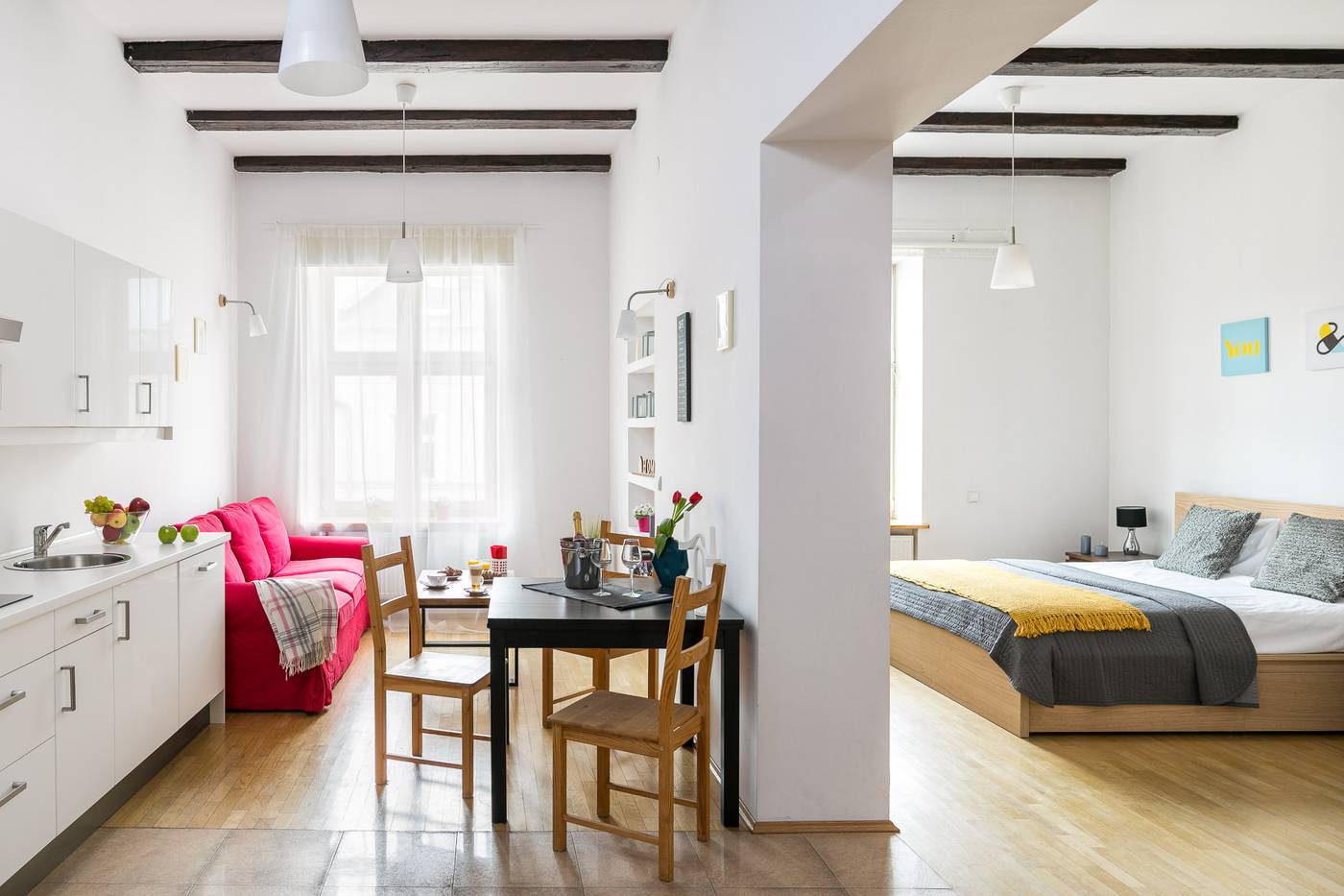 7-Koron-Apartments-Room-12