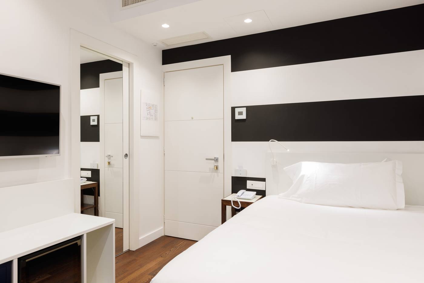 Hotel-Morfeo-Milano-Room-27