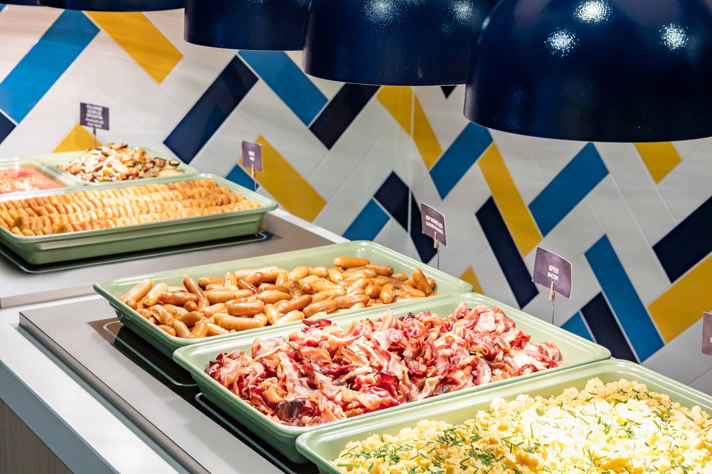 Hampton-by-Hilton-Amsterdam---Arena-Boulevard-Restaurant-35