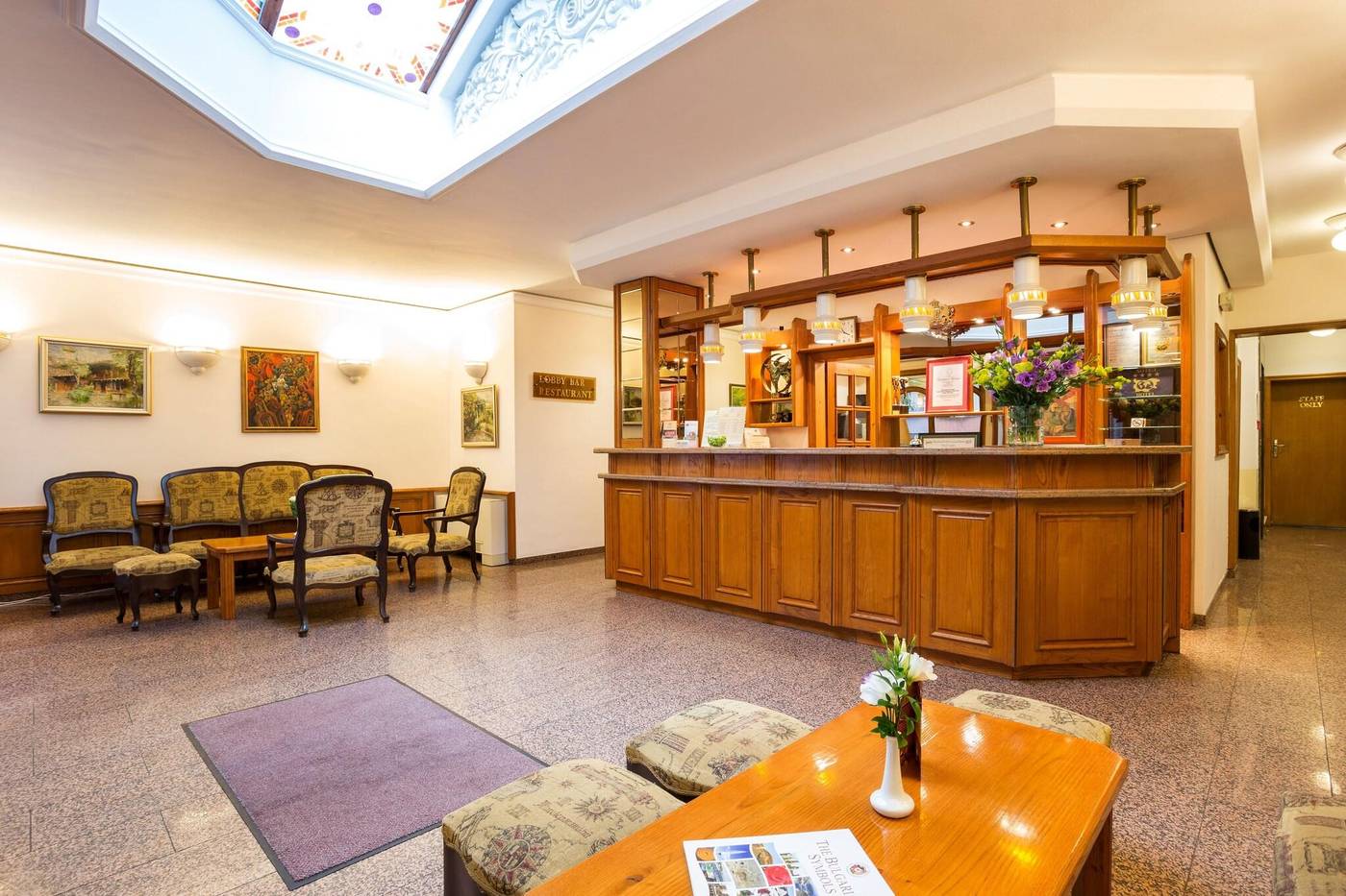 Hotel Geneva-Bulgaria-Sofia-Lobby-5