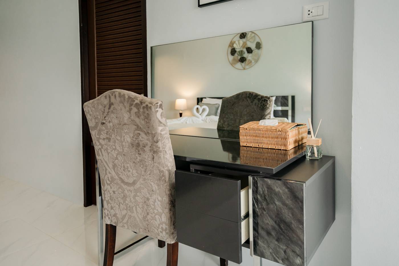 Club-Bamboo-Boutique-Resort---Spa-Room-64