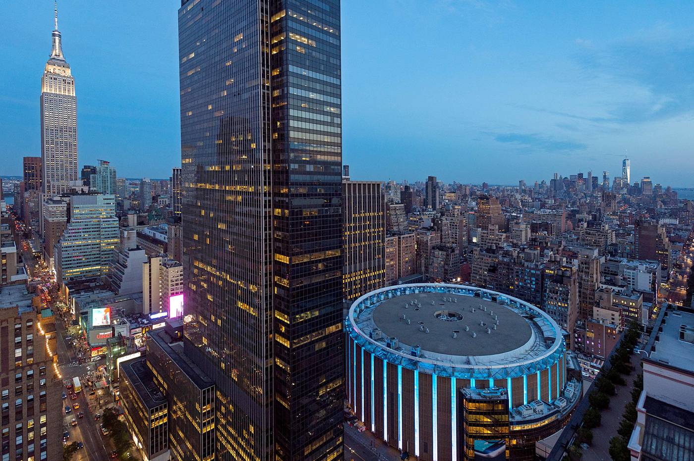 New-Yorker--A-Lotte-Hotel-General-view-16