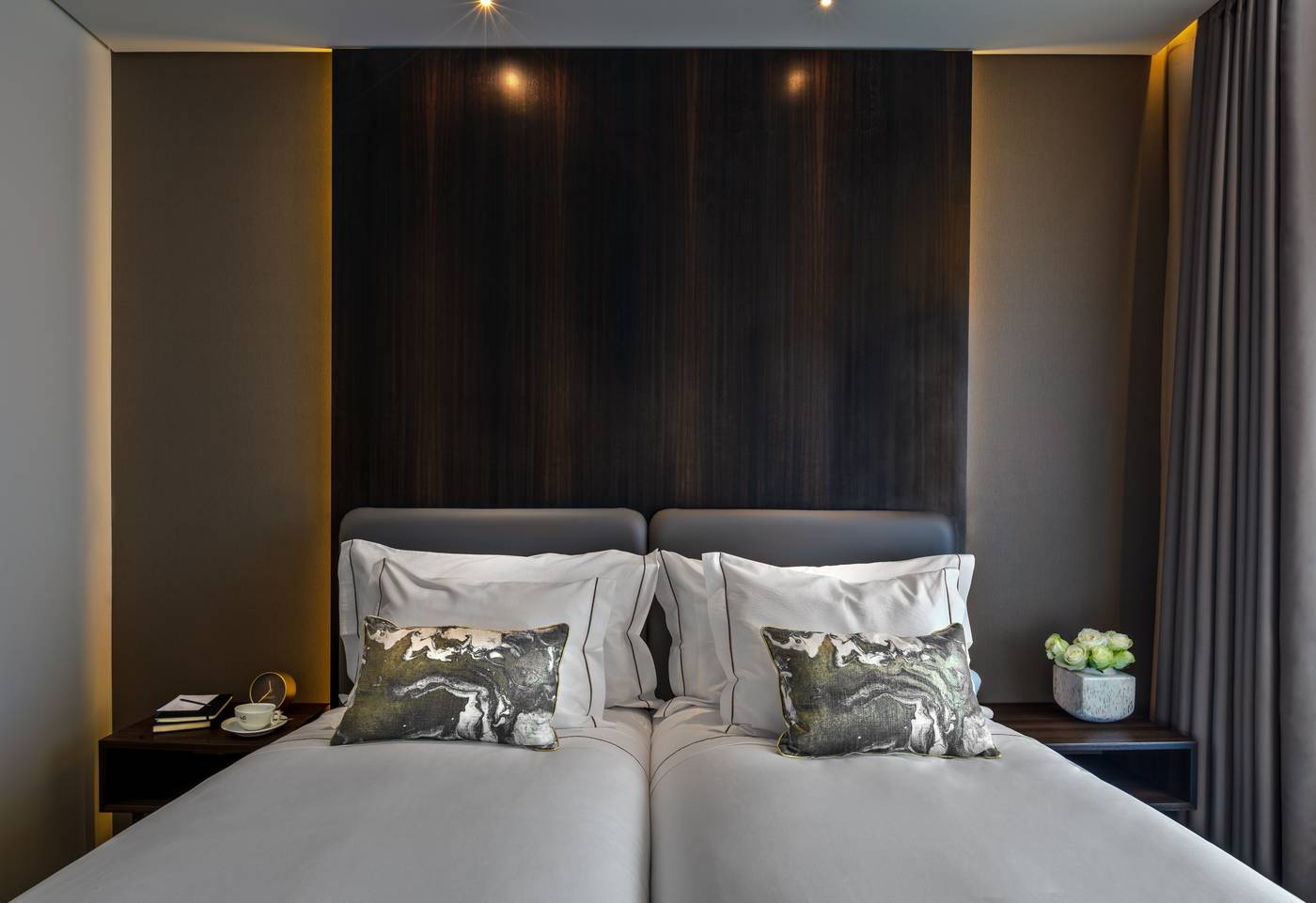 Moon-and-Sun-Lisboa-Room-45