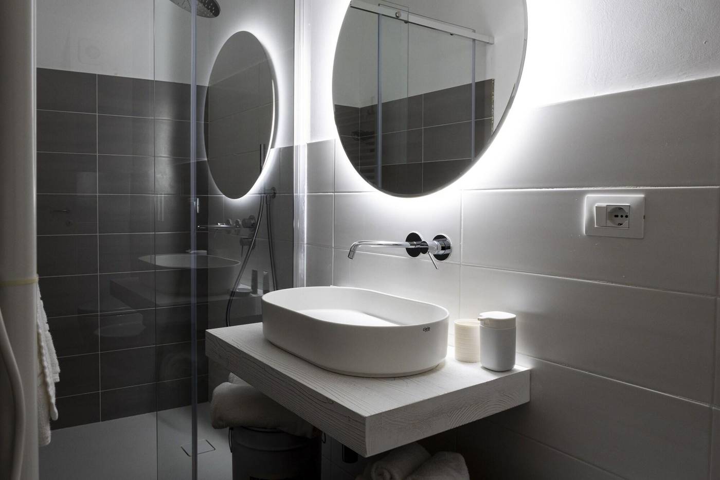 Ginevra-Boutique-Rooms-Room-15