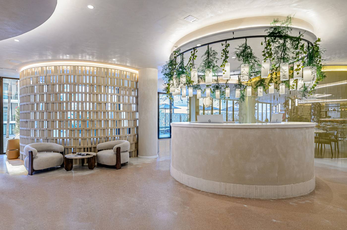 18.08.25 Vibra Yamm Urban Hotel - Adults Only