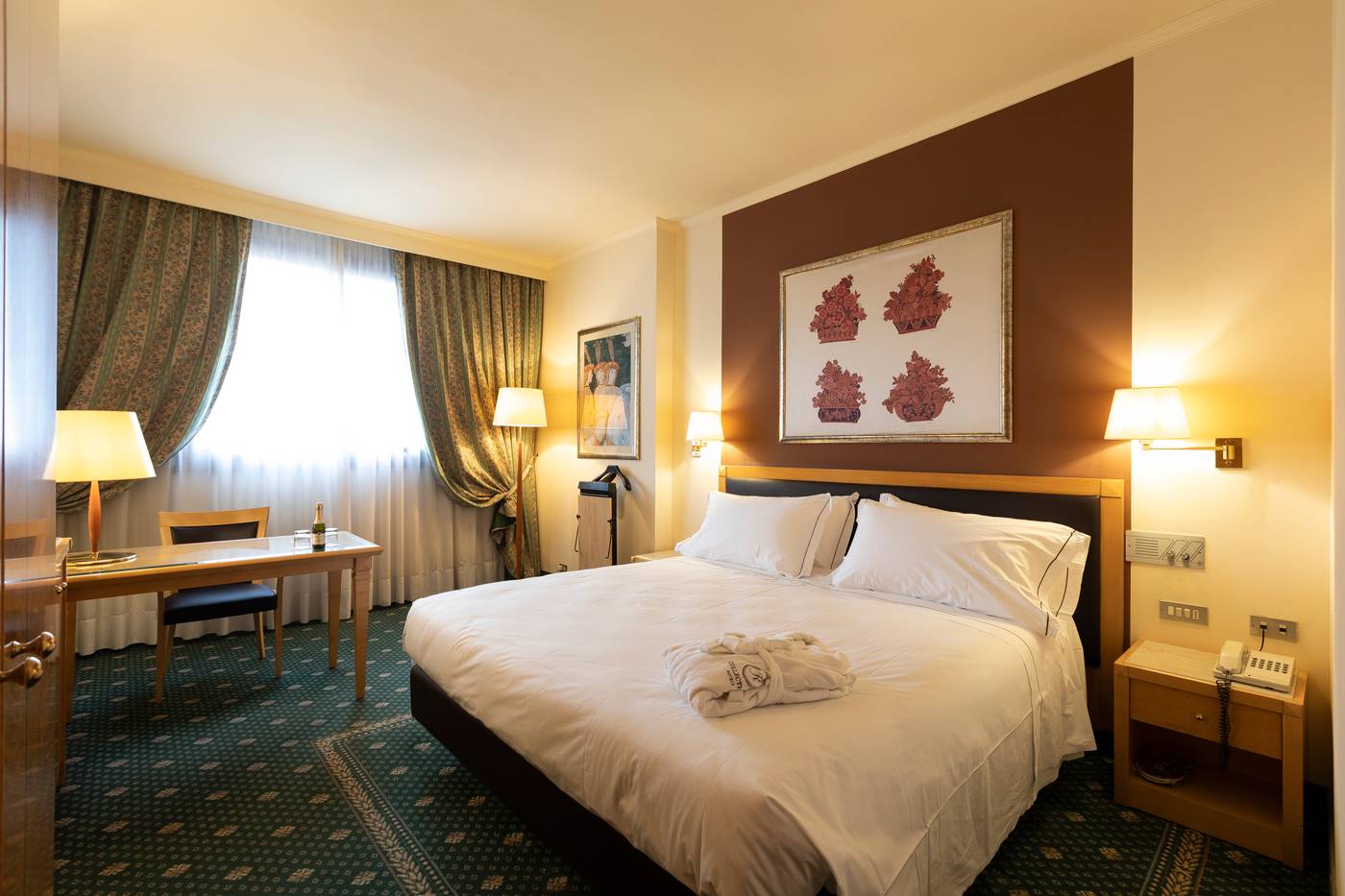 City-Life-Hotel-Poliziano-Room-3