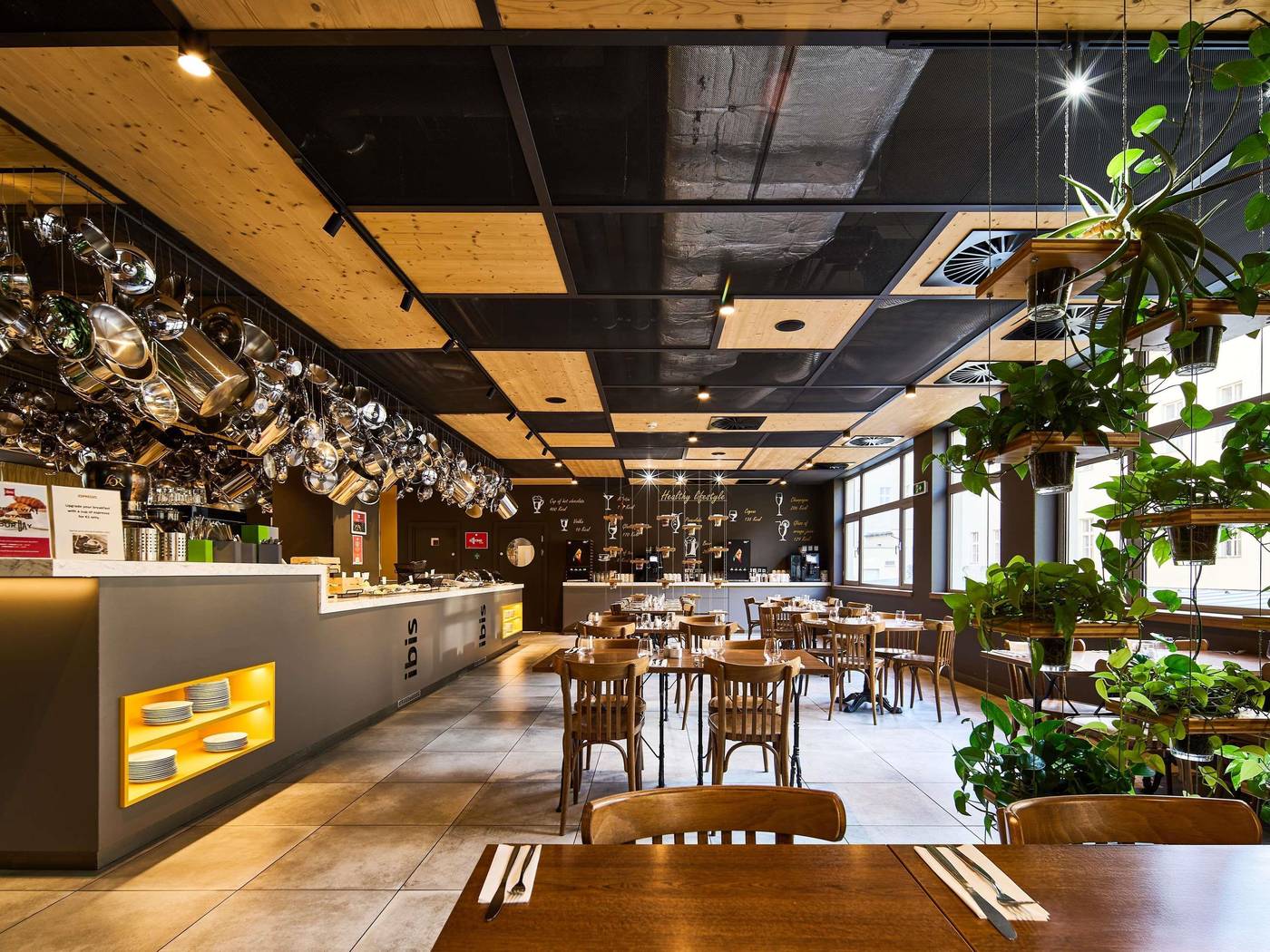 Ibis-Praha-Wenceslas-Square-General-view-17