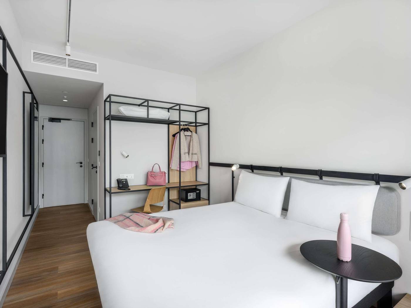 Ibis-Budapest-Stadium-Room-25