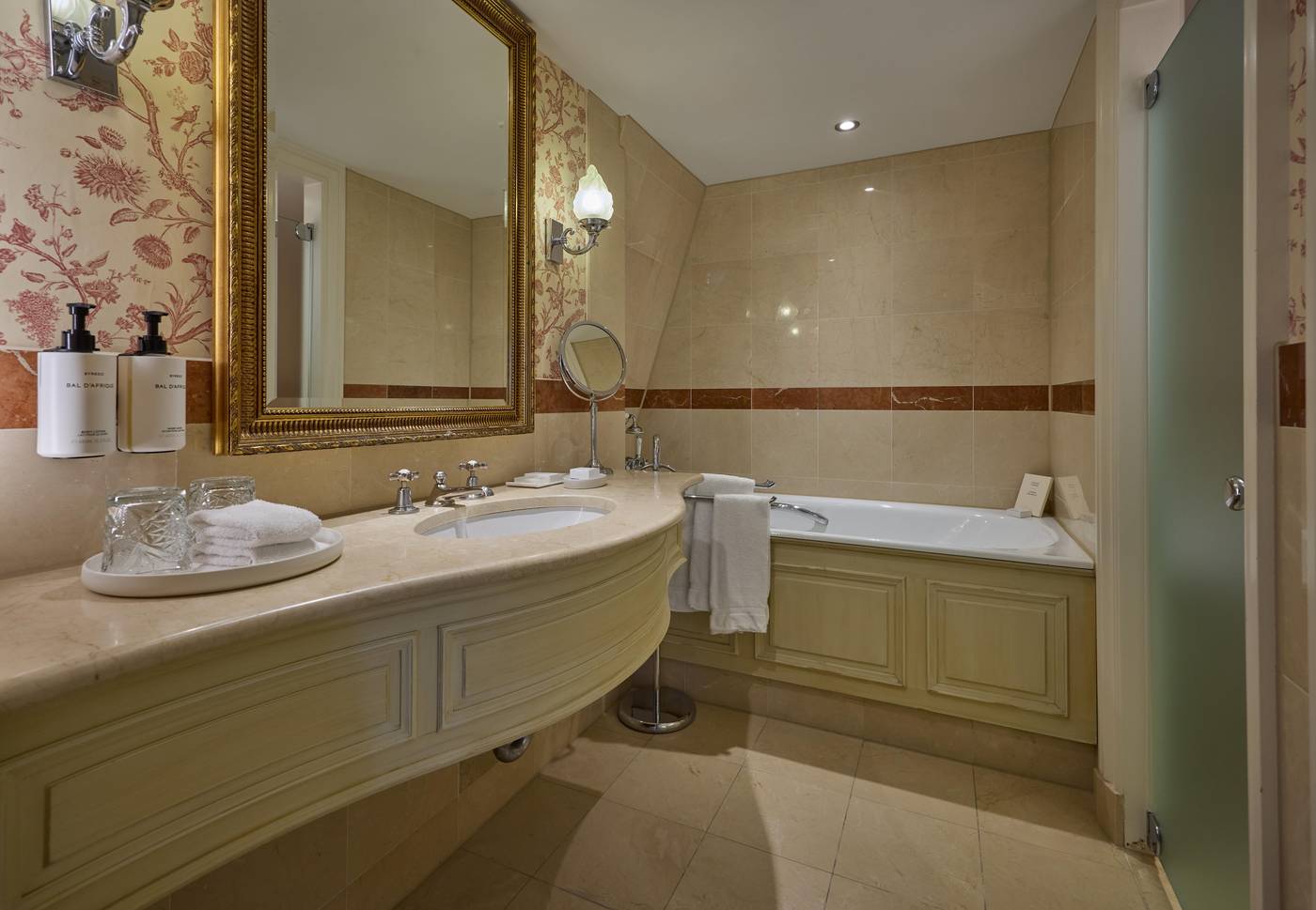 Intercontinental-Amstel-Amsterdam-Room-48