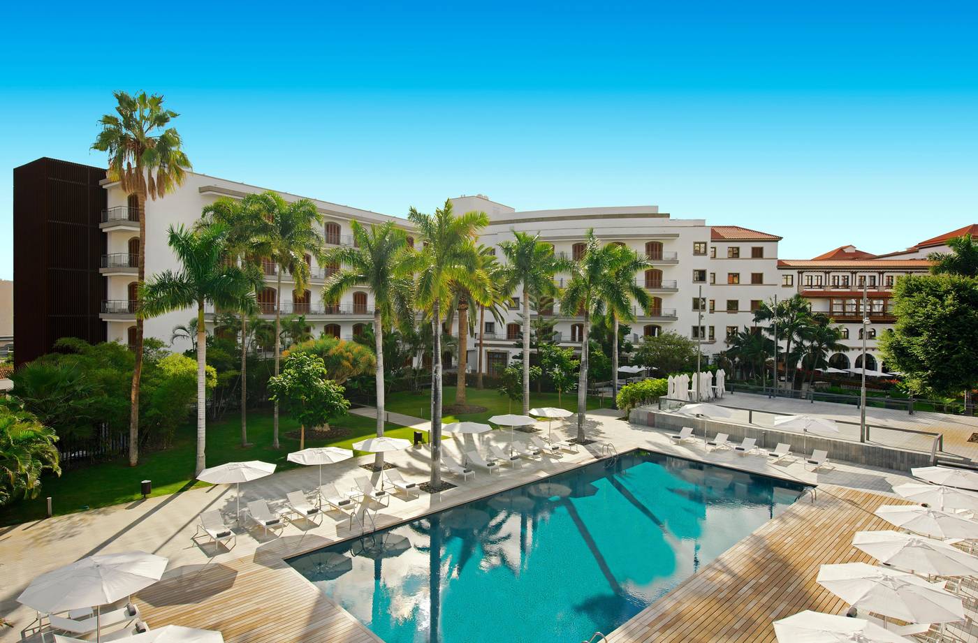 IBEROSTAR-Grand-Hotel-Mencey-Pool-1