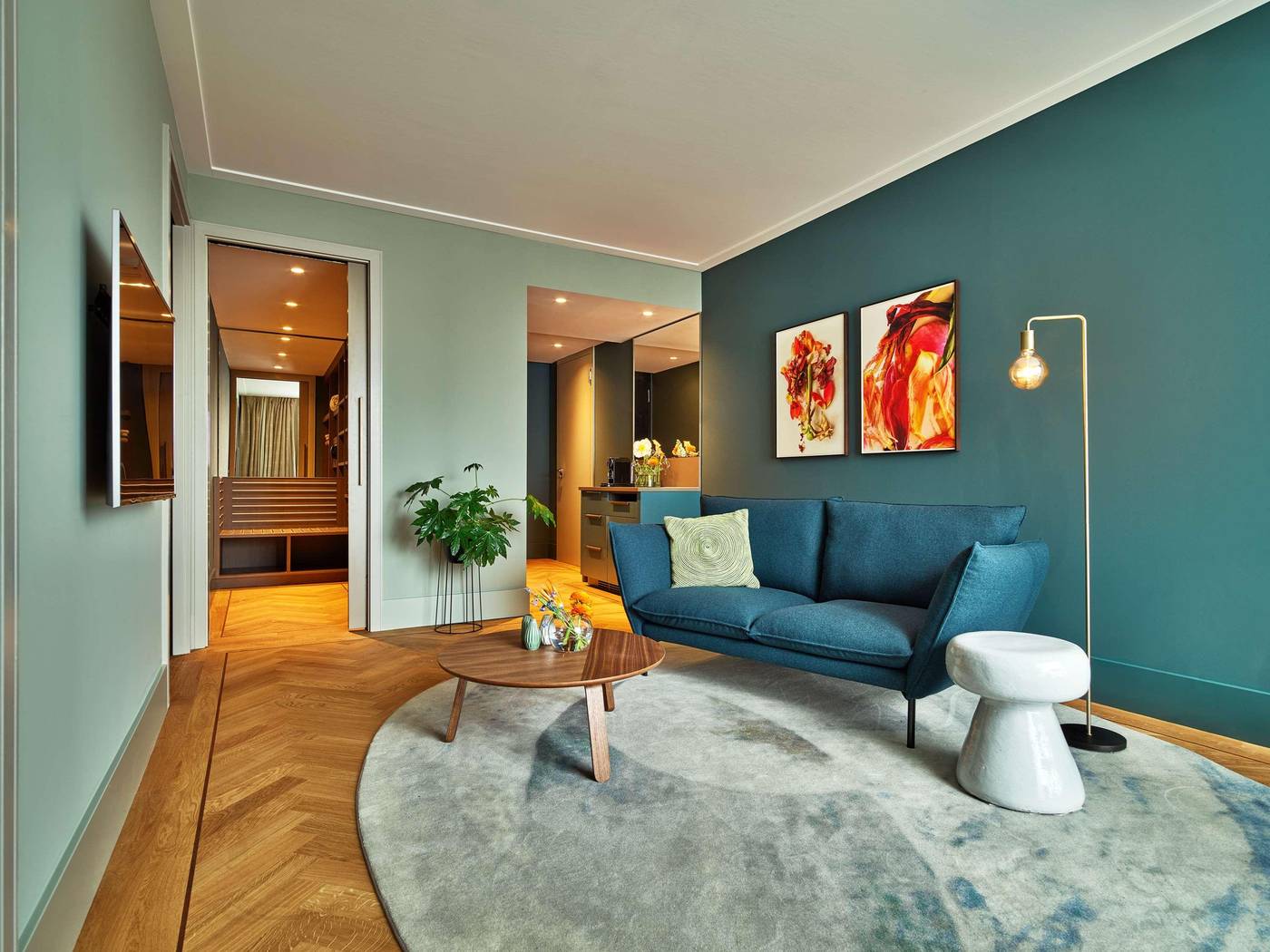 Hyatt-Regency-Amsterdam-Room-10