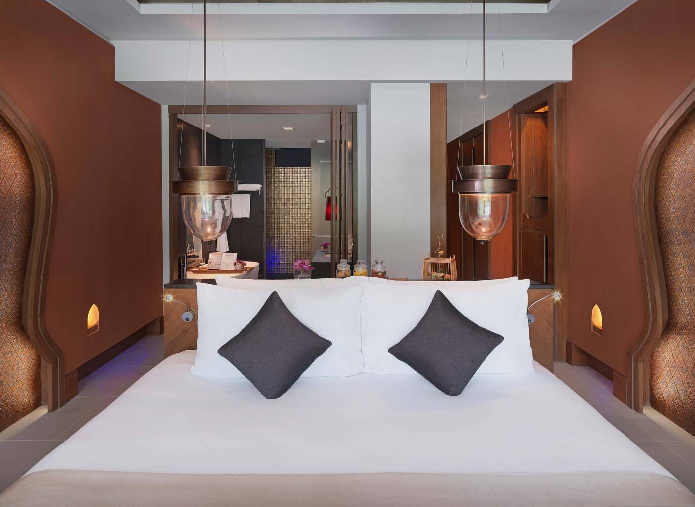 Avista-Hideaway-Resort-and-Spa-Room-37