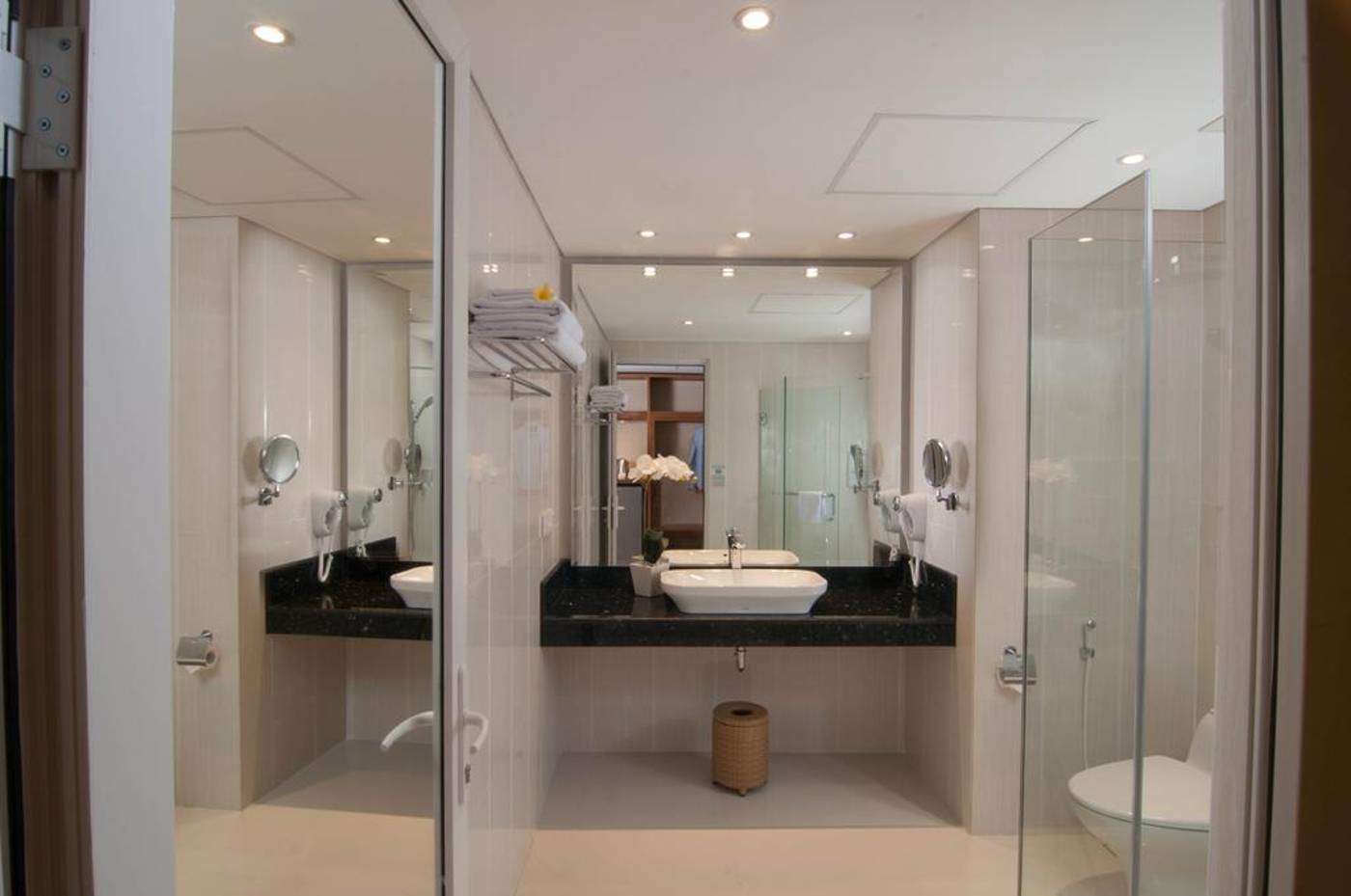 Sulis Beach Hotel and Spa-Indonesia-Bali-Room-6