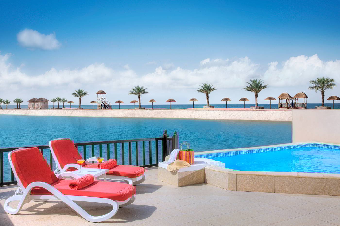 The-Cove-Rotana-Resort-Room-4