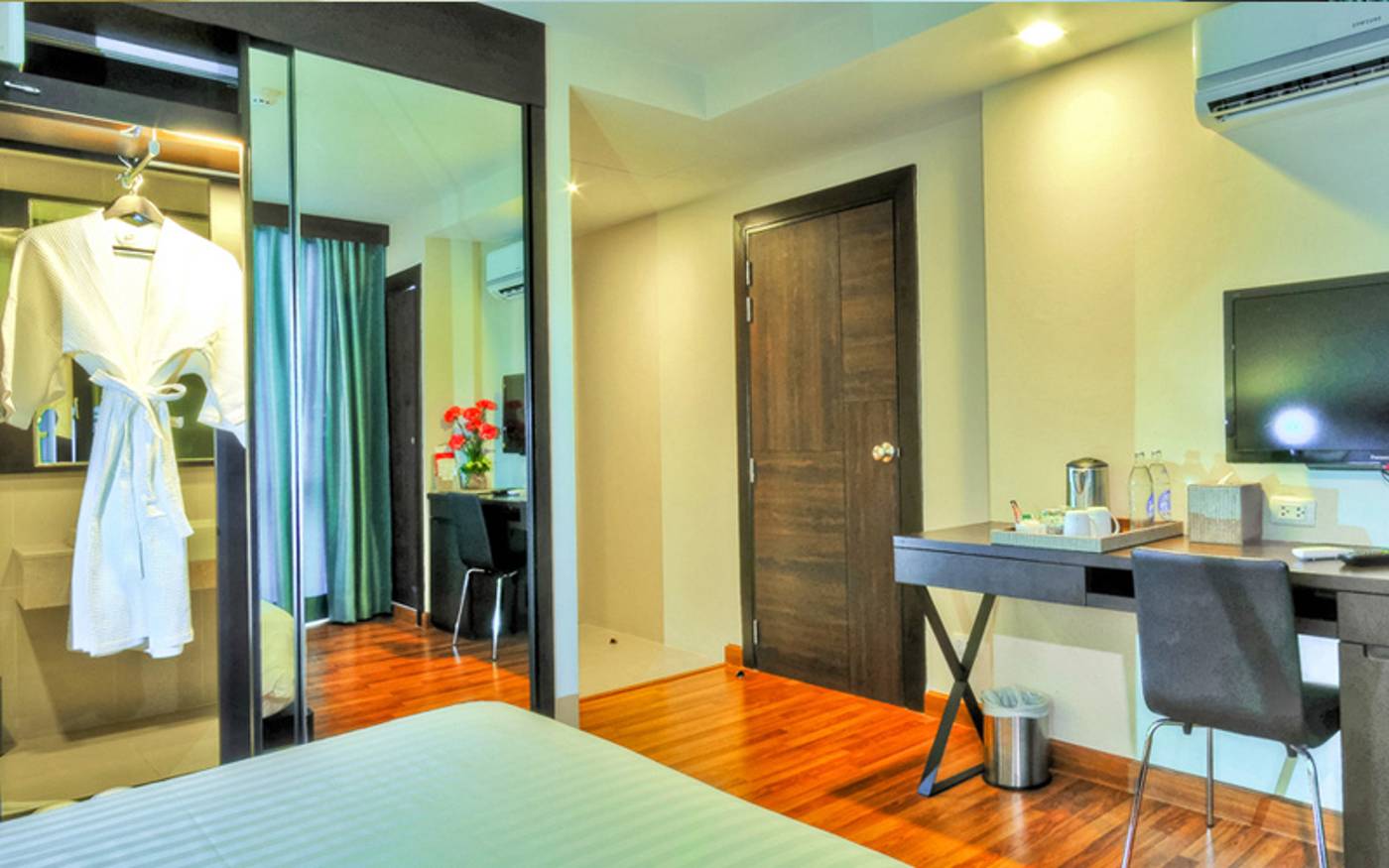 Mida-Hotel-Ngamwongwan-Room-9