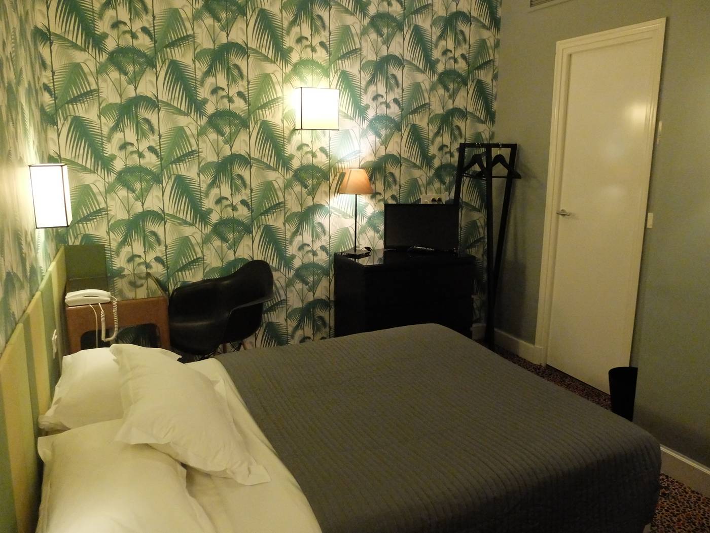 Hotel Noir-France-PARIS-Room-9